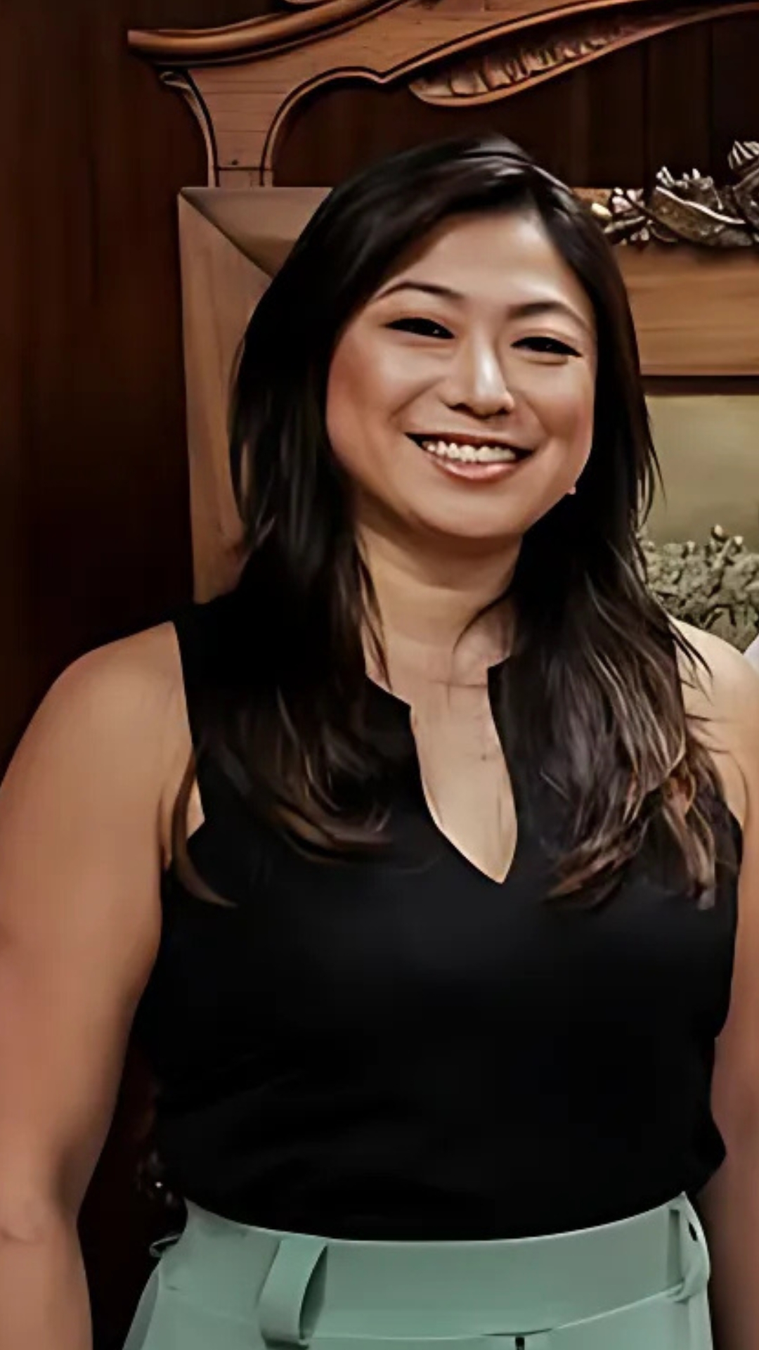 Dra. Fernanda Okita sorrindo